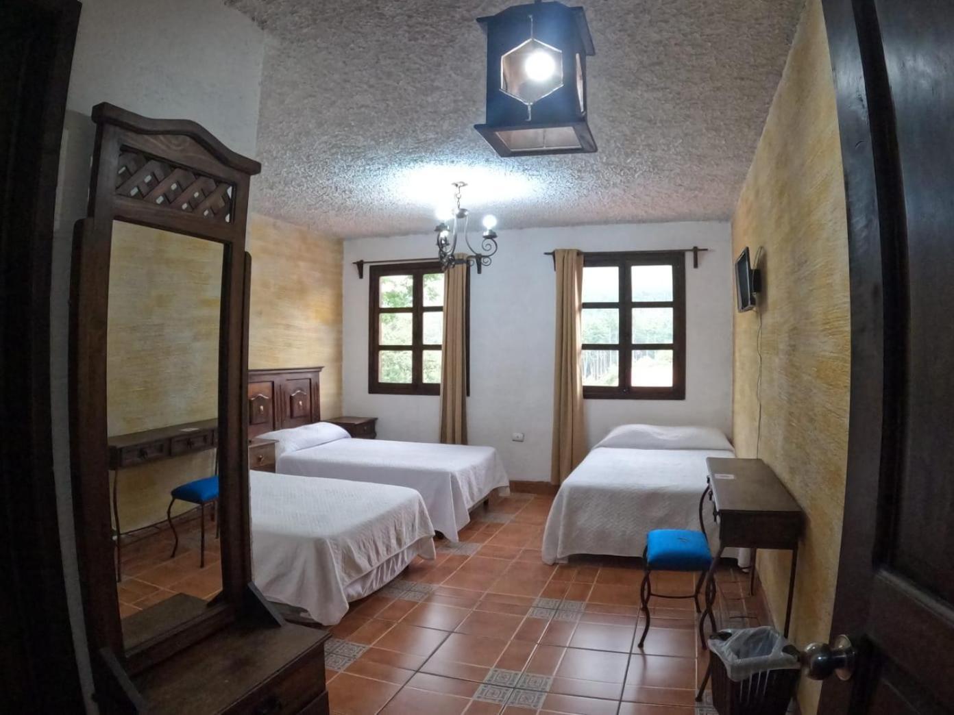 Hotel El Mirador Anexo 1 Santa Lucía Milpas Altas Δωμάτιο φωτογραφία